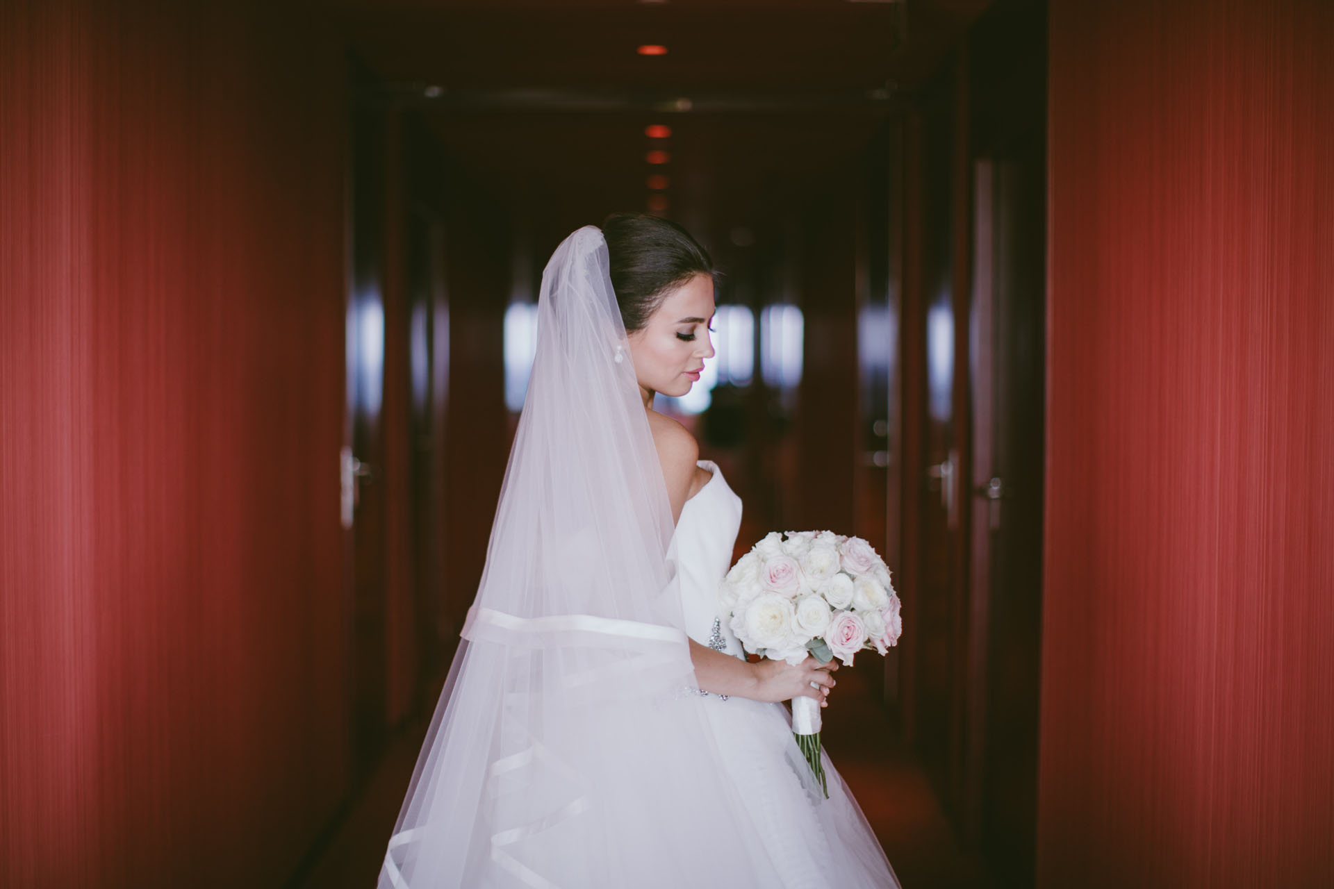 bride-bouquet-flowers-persian