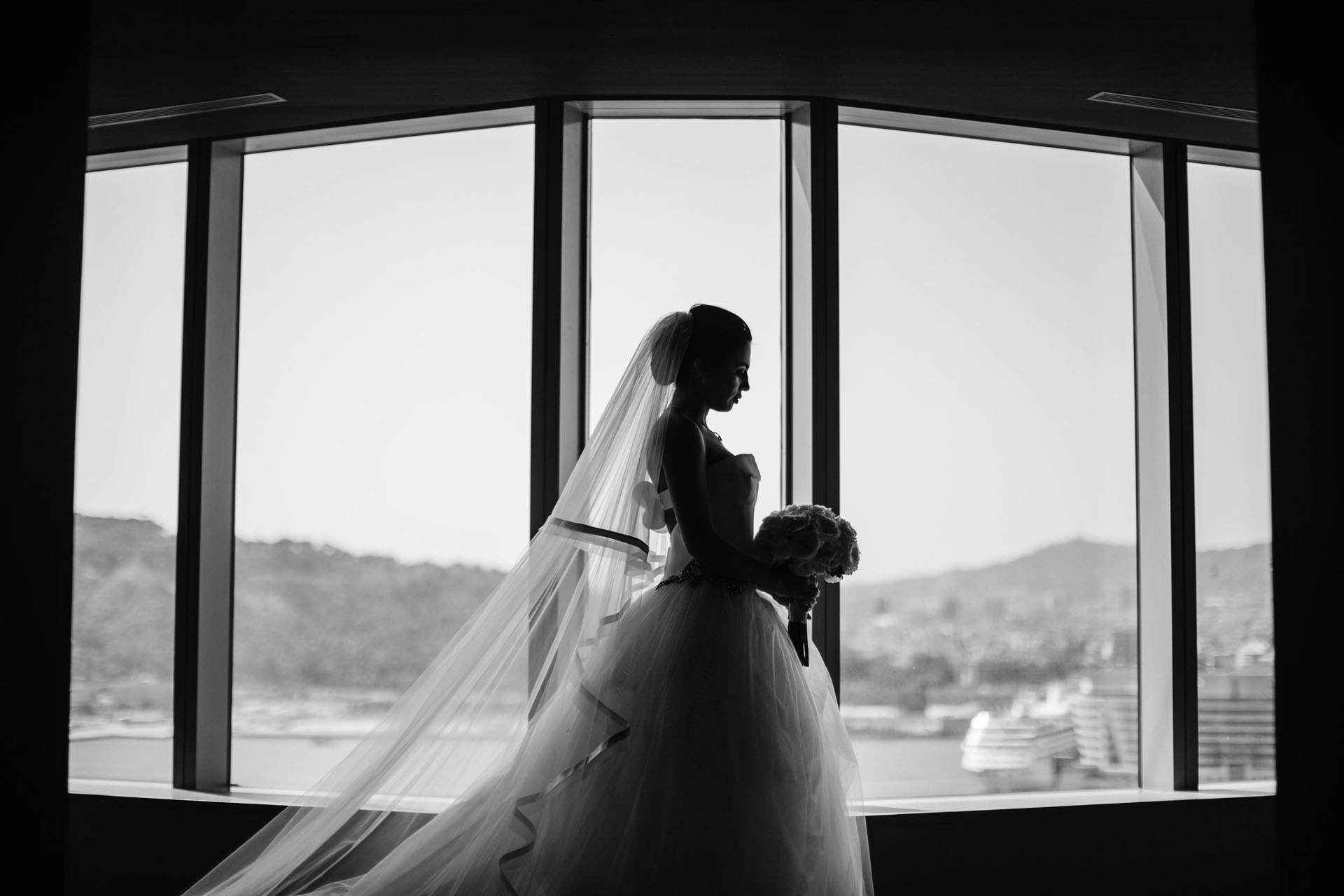 bride-flowers-persian