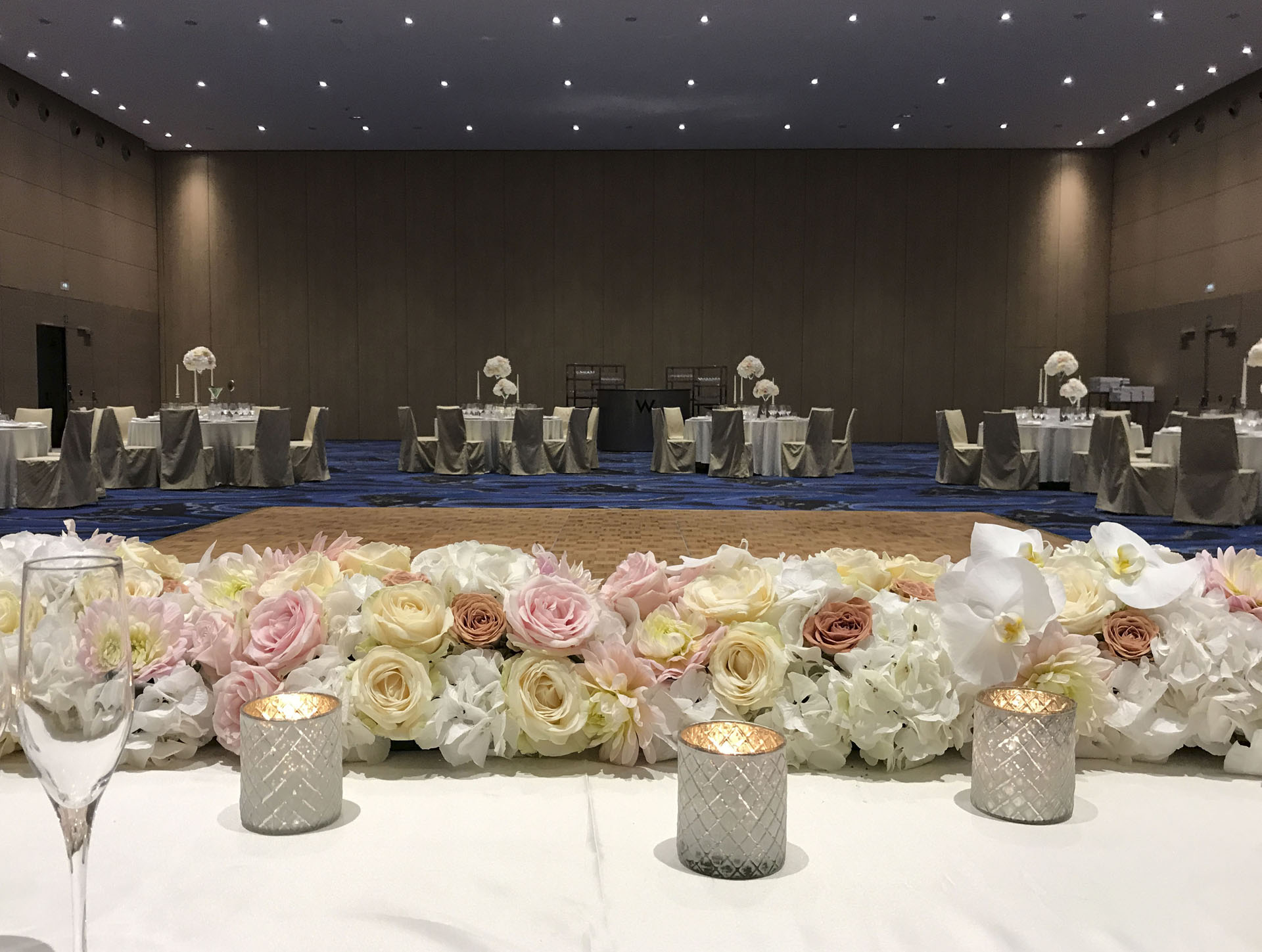 centerpiece-flowers-persian